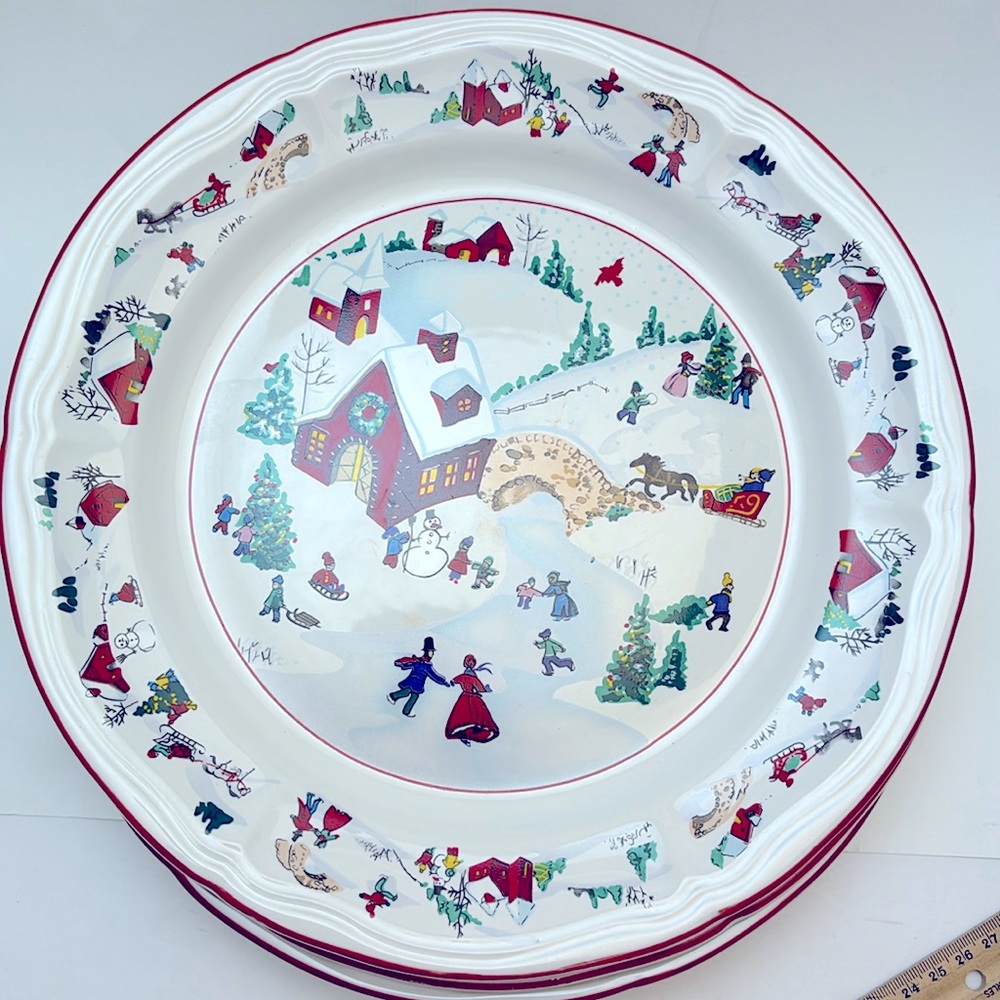 Farberware white Christmas dinner plates set of 4 Katherine Babanovsky